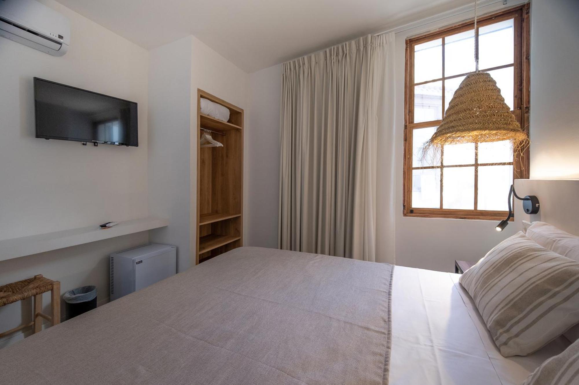 Hotel Tres Tocs à Ciutadella  Extérieur photo